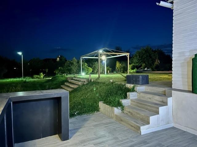 Villa Ole Tu Andalucia à Sanlúcar la Mayor Extérieur photo